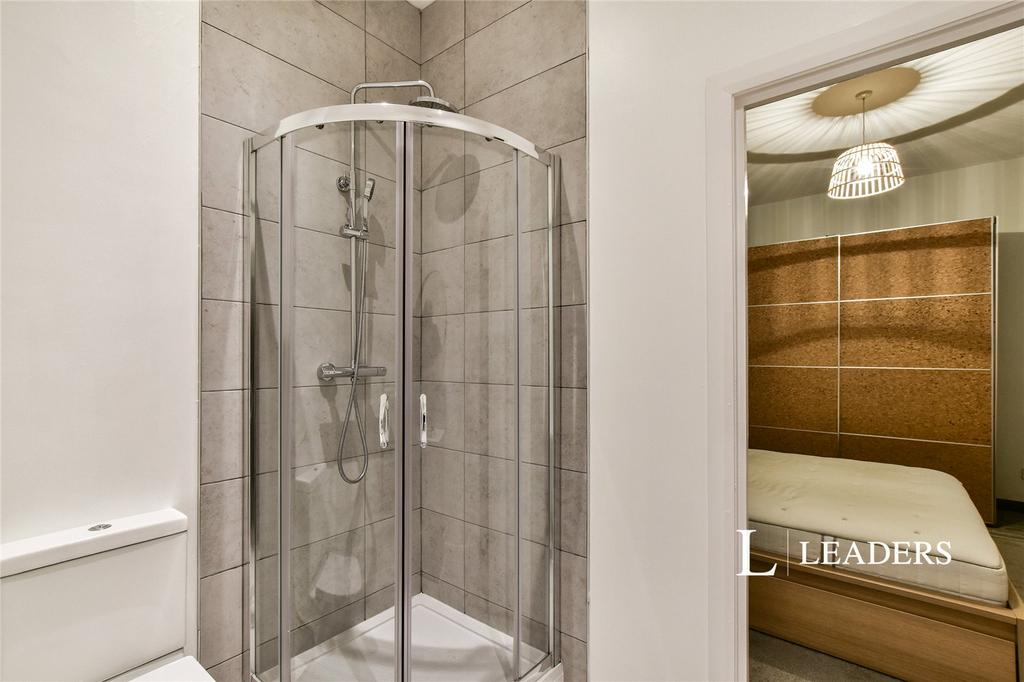 Ensuite Bathroom