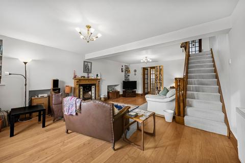 3 bedroom terraced house for sale, Heol Y Ffynnon, Pontypridd CF38