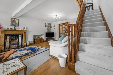 3 bedroom terraced house for sale, Heol Y Ffynnon, Pontypridd CF38