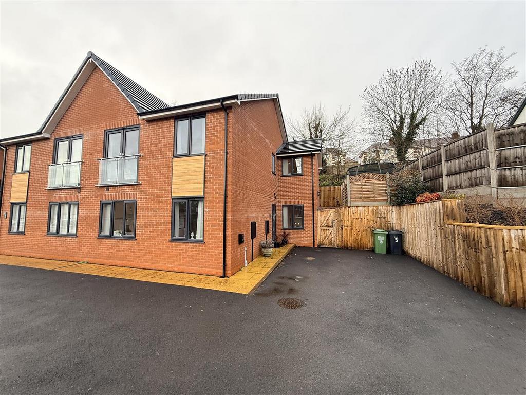 Mill Park Mews Kidderminster