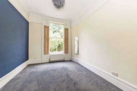 2 bedroom flat to rent, Leigham Court Road, London SW16