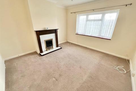 3 bedroom flat for sale, Upper Belgrave Road, Seaford