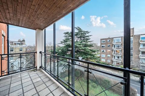 3 bedroom flat for sale, Upper Richmond Road, Putney, London, SW15