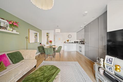 2 bedroom flat for sale, Egleton House, 230 Roehampton Lane, Putney, SW15