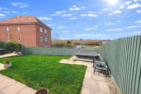 undefined, Kings Road, Evesham