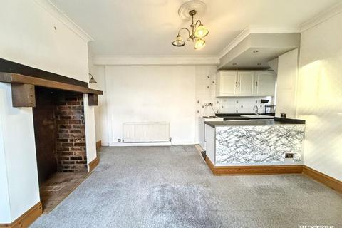 2 bedroom terraced house for sale, Grange Road, Batley, West Yorkshire