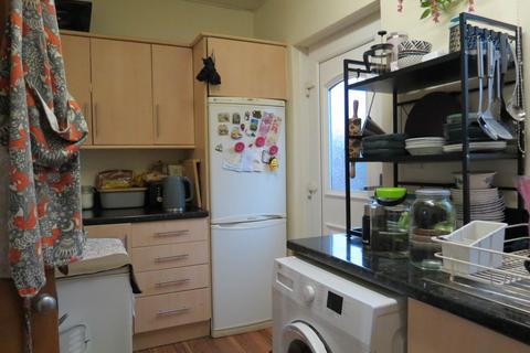 3 bedroom terraced house to rent, Adair Avenue, Newcastle Upon Tyne NE15