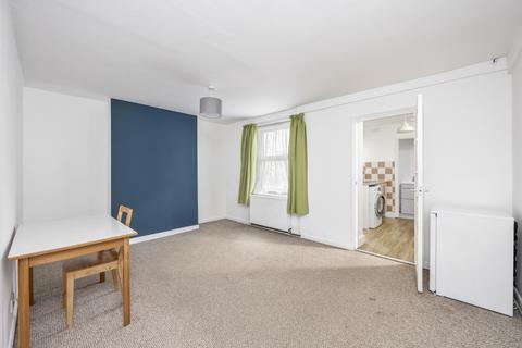 1 bedroom flat to rent, Pevensey Road, Brighton BN2