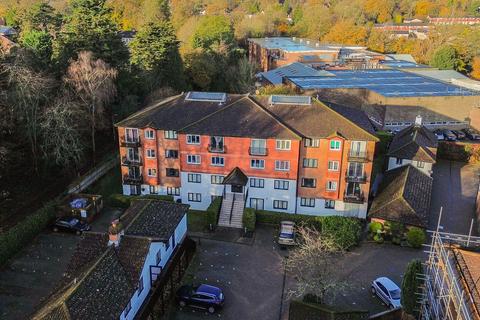 Great Heathmead, Wilton House Great Heathmead, RH16