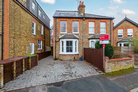 undefined, Rowlls Road, Kingston Upon Thames, KT1