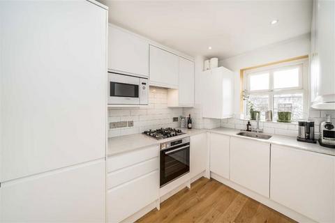 2 bedroom flat to rent, Vauxhall Grove, London SW8