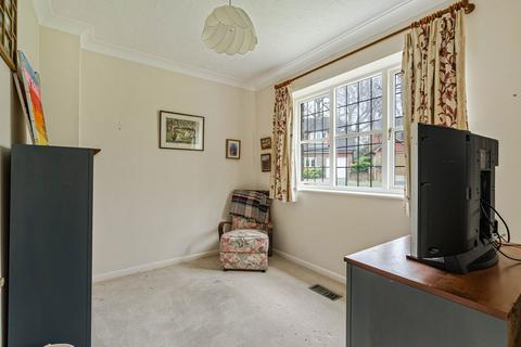 4 bedroom detached house for sale, Park Green Bookham