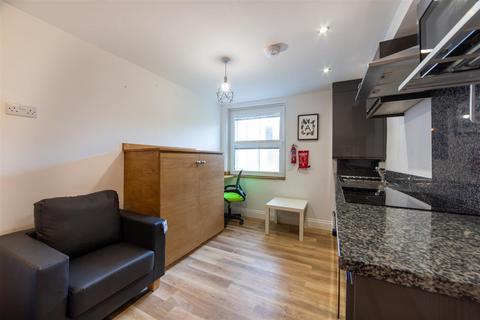 undefined, £136pppw Osborne Terrace, Newcastle Upon Tyne