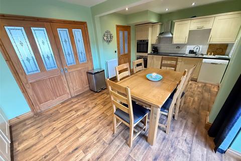 4 bedroom semi-detached house for sale, Leven Avenue, Chester le Street, Durham, DH2