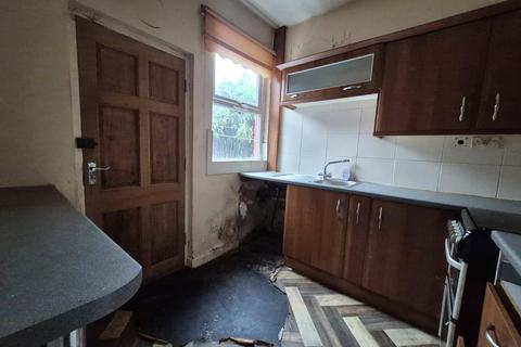 2 bedroom end of terrace house for sale, Walnut Street, Manchester, Greater Manchester, M18