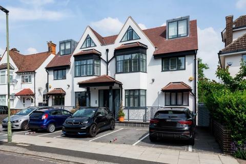 2 bedroom apartment to rent - Middleton Road, Golders Green, London, NW11