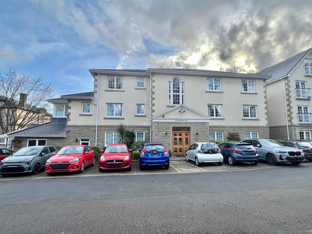 Bramleys Estate Agents - Knightsbridge Court - Bri