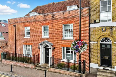 3 bedroom semi-detached house for sale - High Street, Billericay, CM12
