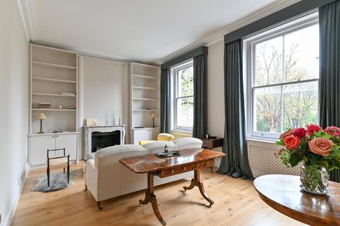 3 bedroom flat for sale, Tregunter Road, Chelsea, London