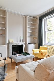 3 bedroom flat for sale, Tregunter Road, Chelsea, London