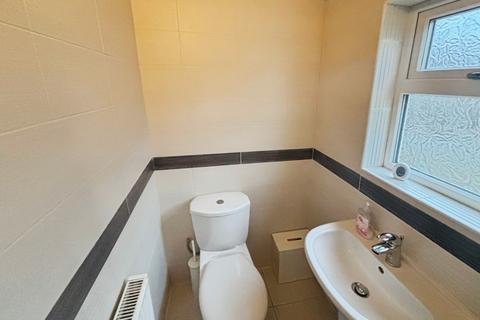 3 bedroom terraced house for sale, Etherington Road, Hull HU6