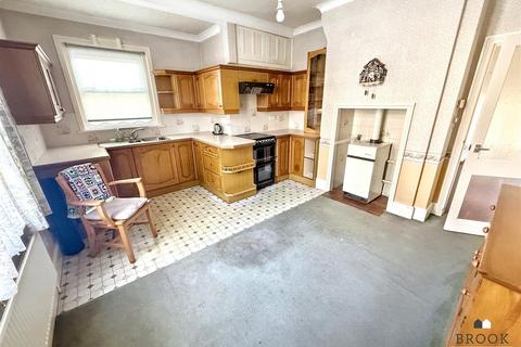 4 bedroom house for sale, Gore Park Road, Eastbourne BN21