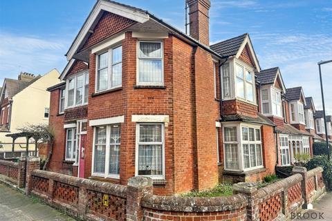 Gore Park Road, Eastbourne BN21