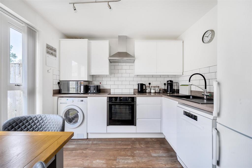 Edgemill Kitchen.jpg
