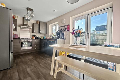 3 bedroom terraced house for sale, Hitchings, Cricklade, SN6