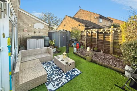 4 bedroom semi-detached house for sale, Thurston Court, Felixstowe, Suffolk