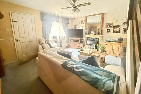 4 bedroom semi-detached house for sale, Thurston Court, Felixstowe, Suffolk