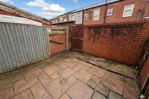 2 bedroom terraced house for sale, Robinson Street, Horwich, Bolton, Greater Manchester, BL6