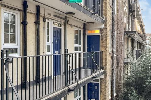 3 bedroom flat to rent, Becket House, Tabard Street, London, SE1 4XY