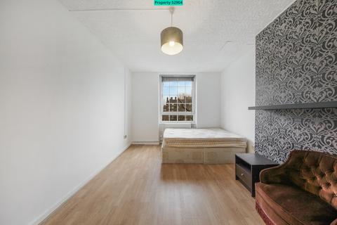 3 bedroom flat to rent, Becket House, Tabard Street, London, SE1 4XY