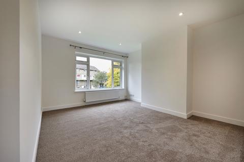1 bedroom apartment to rent, Hughenden Road, Herts AL4