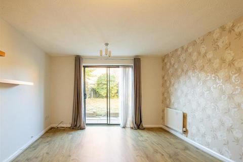 2 bedroom house to rent, Revena Close, Colwick, Nottingham, Nottinghamshire, NG4