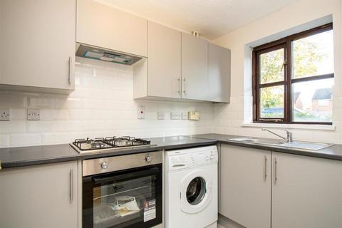 2 bedroom house to rent, Revena Close, Colwick, Nottingham, Nottinghamshire, NG4