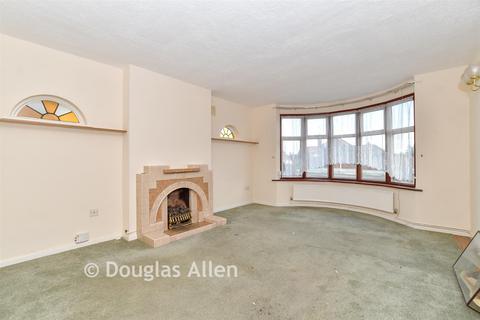 2 bedroom semi-detached bungalow for sale, Harold Gardens, Wickford SS11