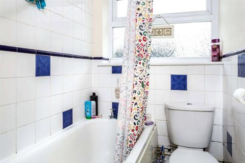 2 bedroom apartment for sale, St. Ronans Avenue, Southsea, Hampshire