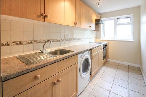1 bedroom maisonette to rent, Rowland Way, Aylesbury