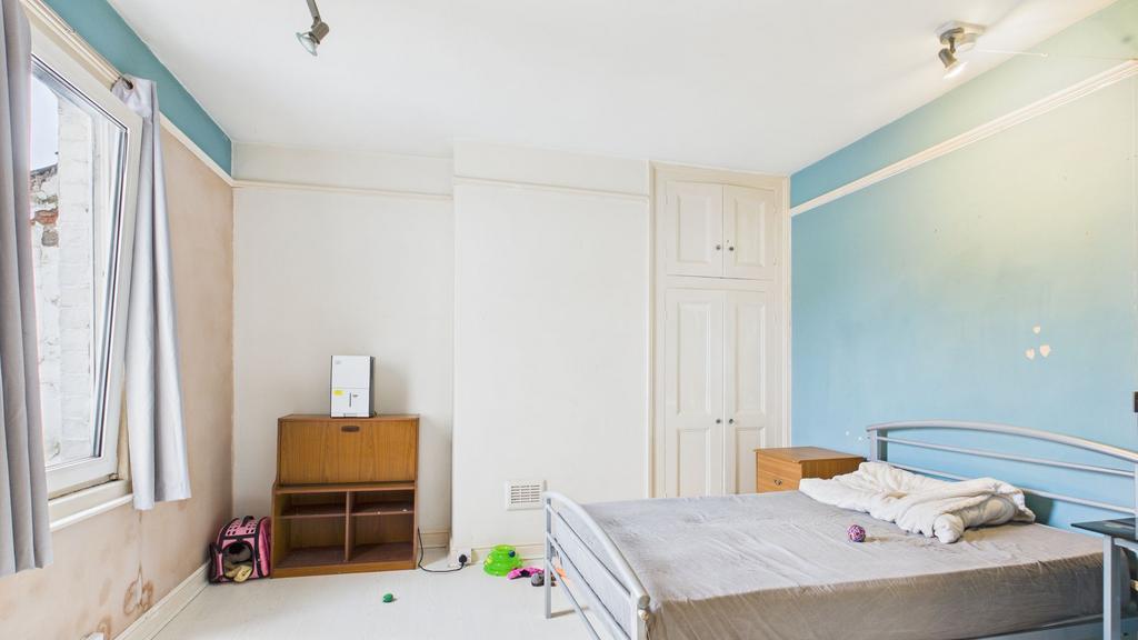 Bedroom2