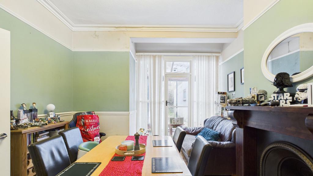 Dining Room2