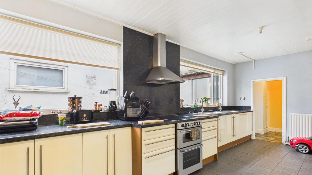Kitchen1