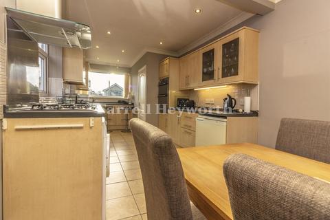 2 bedroom bungalow for sale, Kilworth Height, Preston PR2