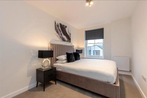 2 bedroom apartment to rent, Frobisher Road, Harringay, London, N8