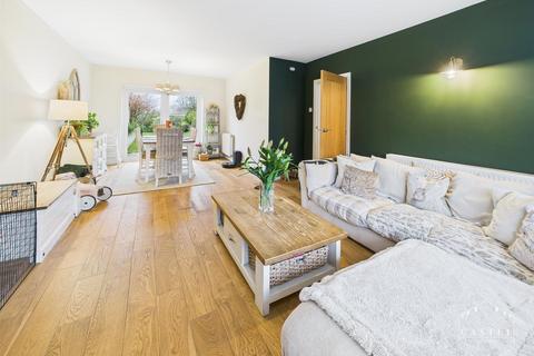 3 bedroom semi-detached house for sale, Frewen Drive, Sapcote, Leicester
