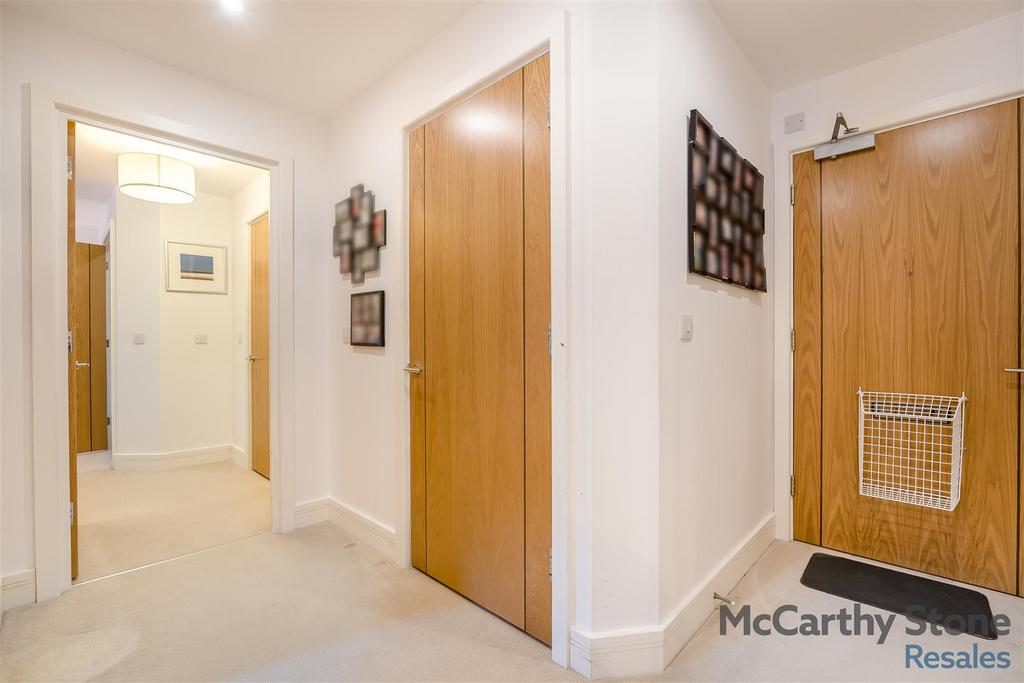 8672968-interior05.jpg