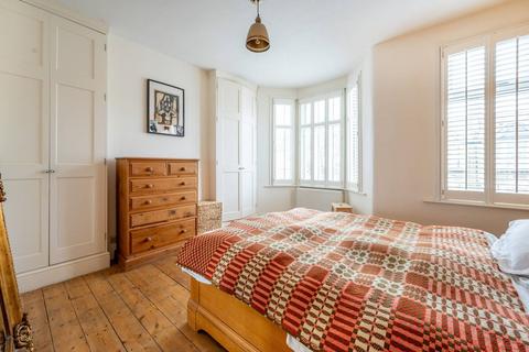 3 bedroom terraced house to rent, Leyton, Leyton, London, E10
