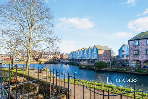 4 bedroom terraced house to rent, John Rennie Road, Chichester, West Sussex, PO19