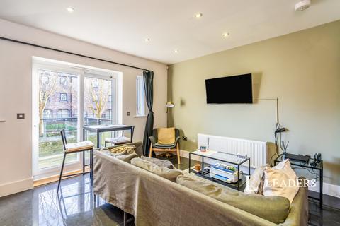 4 bedroom terraced house to rent, John Rennie Road, Chichester, West Sussex, PO19